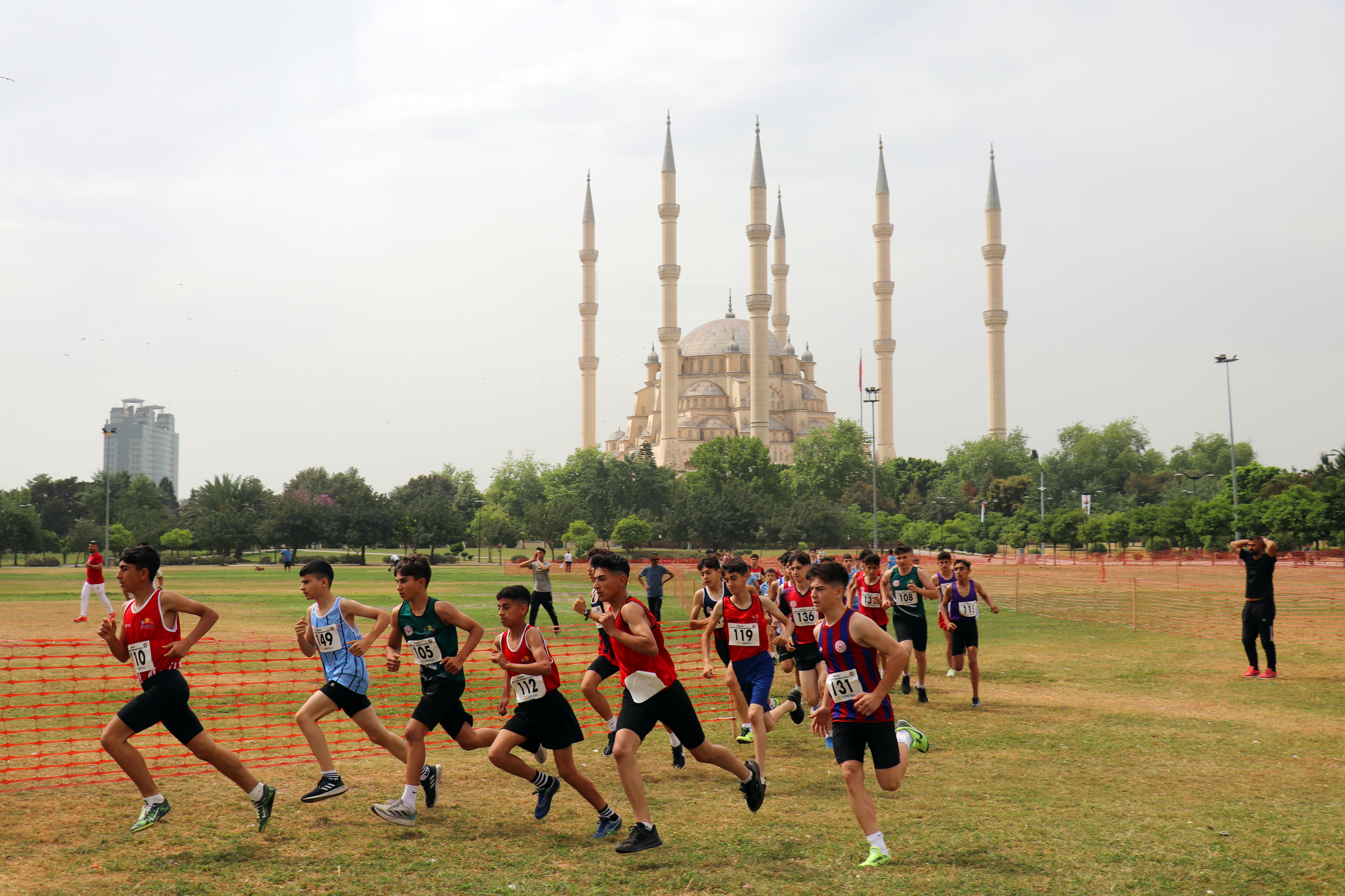 Atletizm Geliştirme Projesi final yarışmaları Adana’da yapıldı