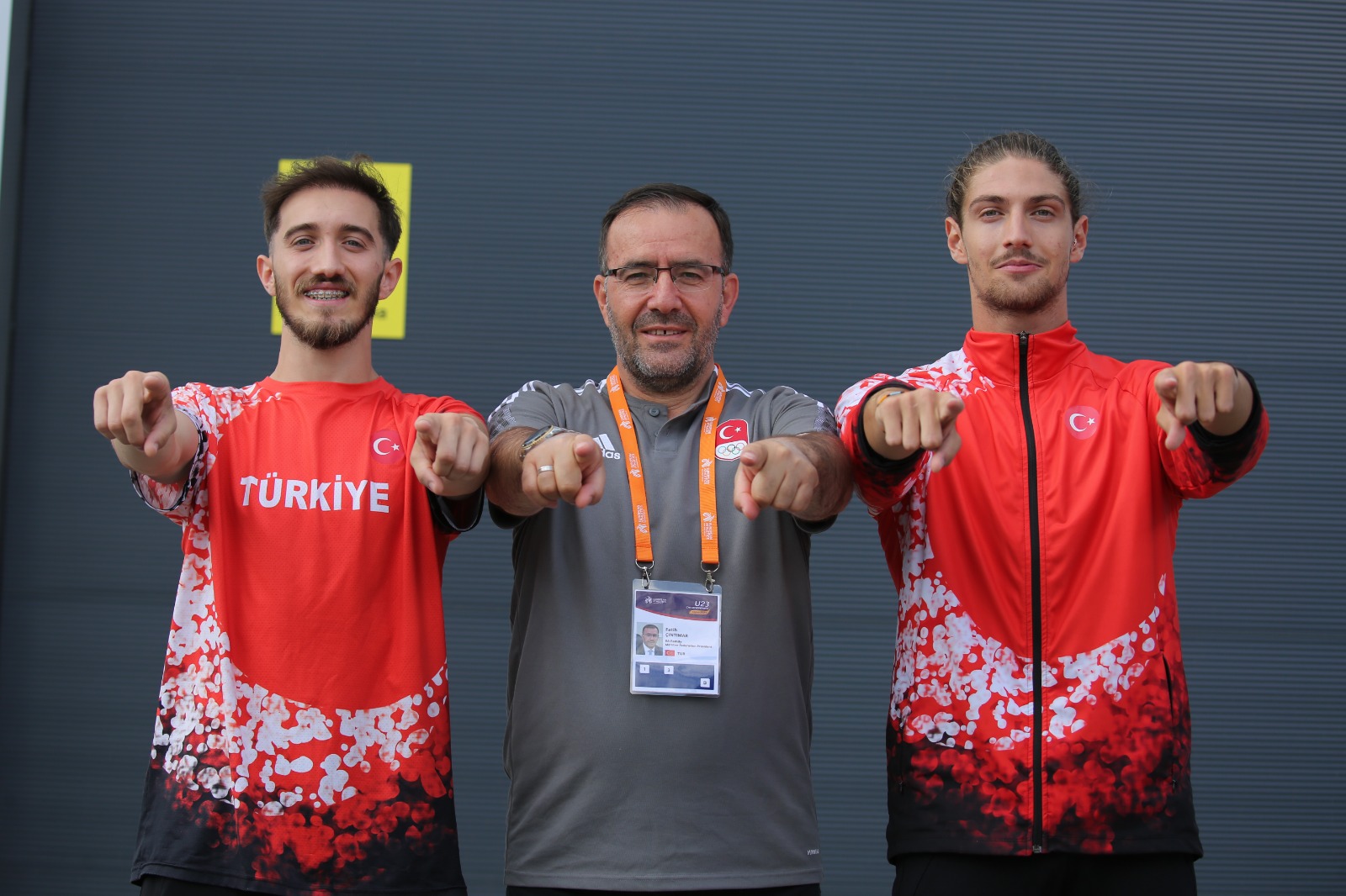 Nezir Avrupa Şampiyonu, Akçam Avrupa İkincisi