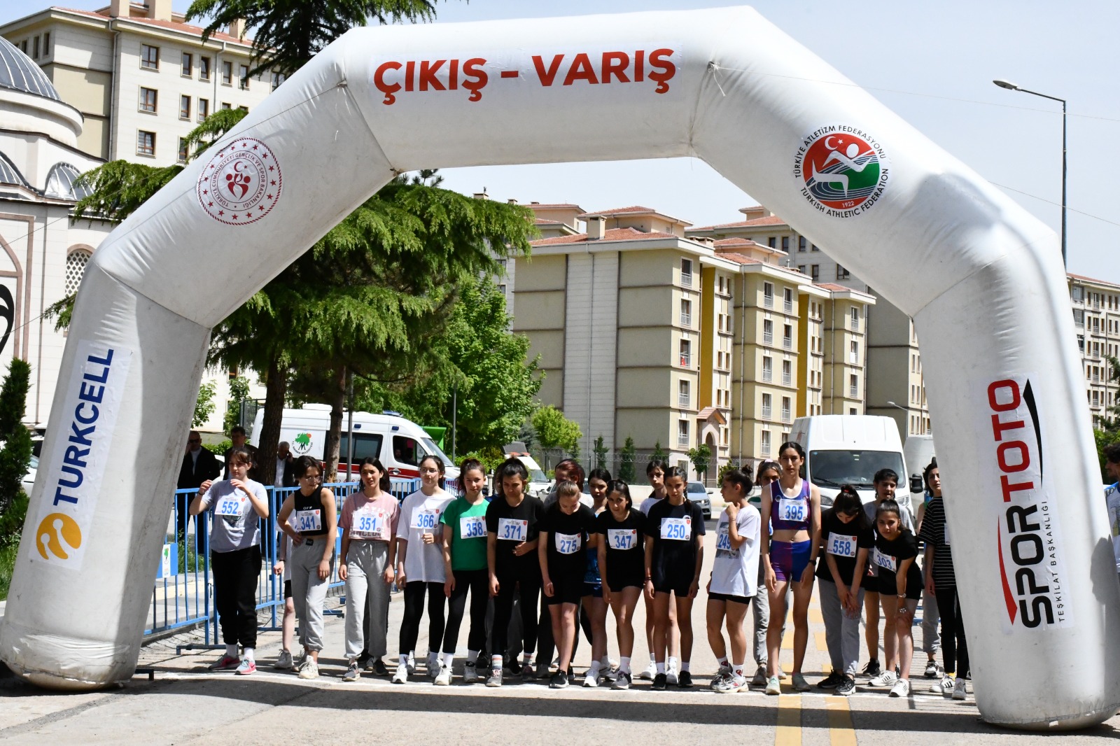 Mamak Belediyesi 19 Mayıs Ödüllü Gençlik Koşusu Düzenlendi
