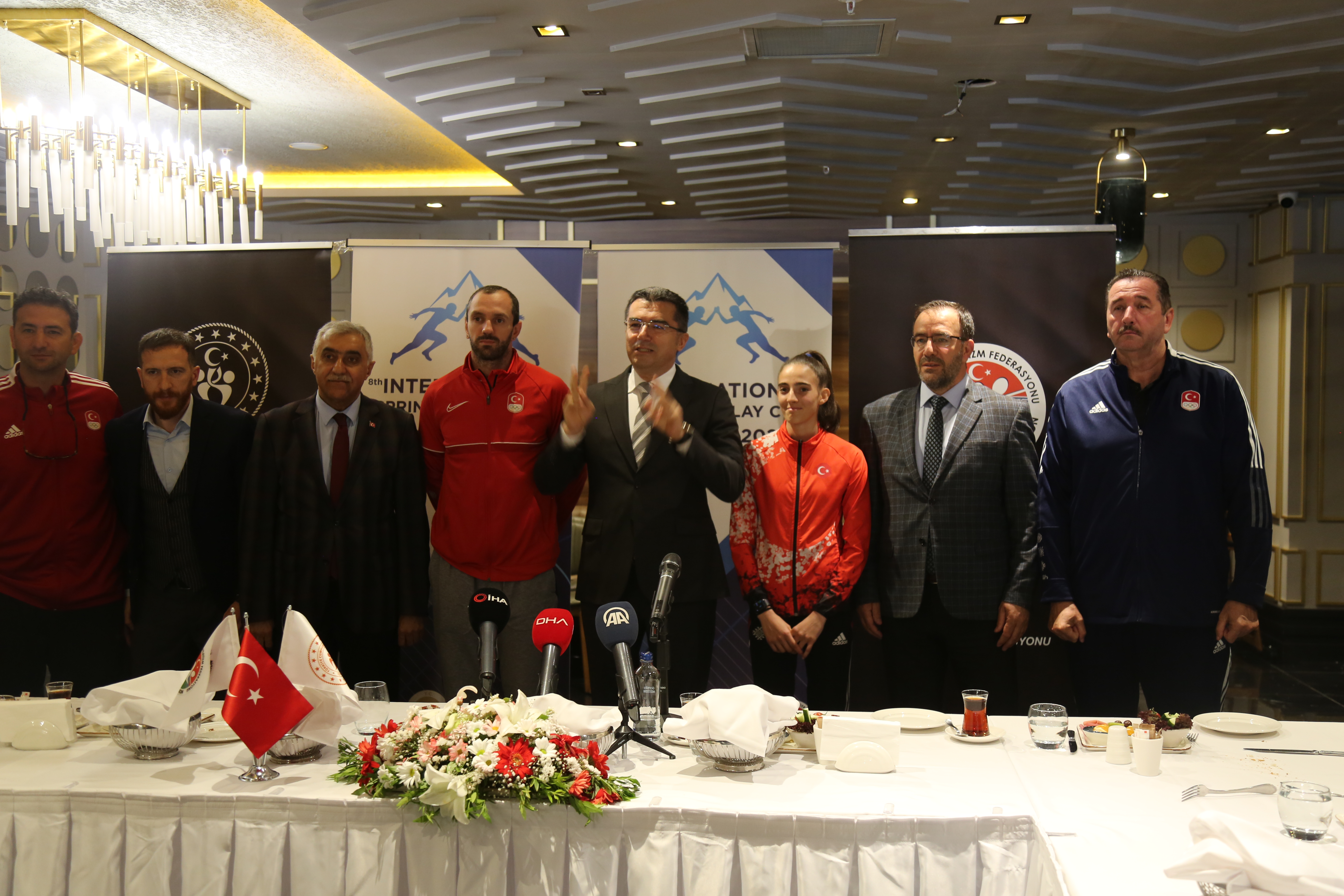 8. Erzurum Sprint Bayrak Kupası kahvaltılı basın toplantısı yapıldı