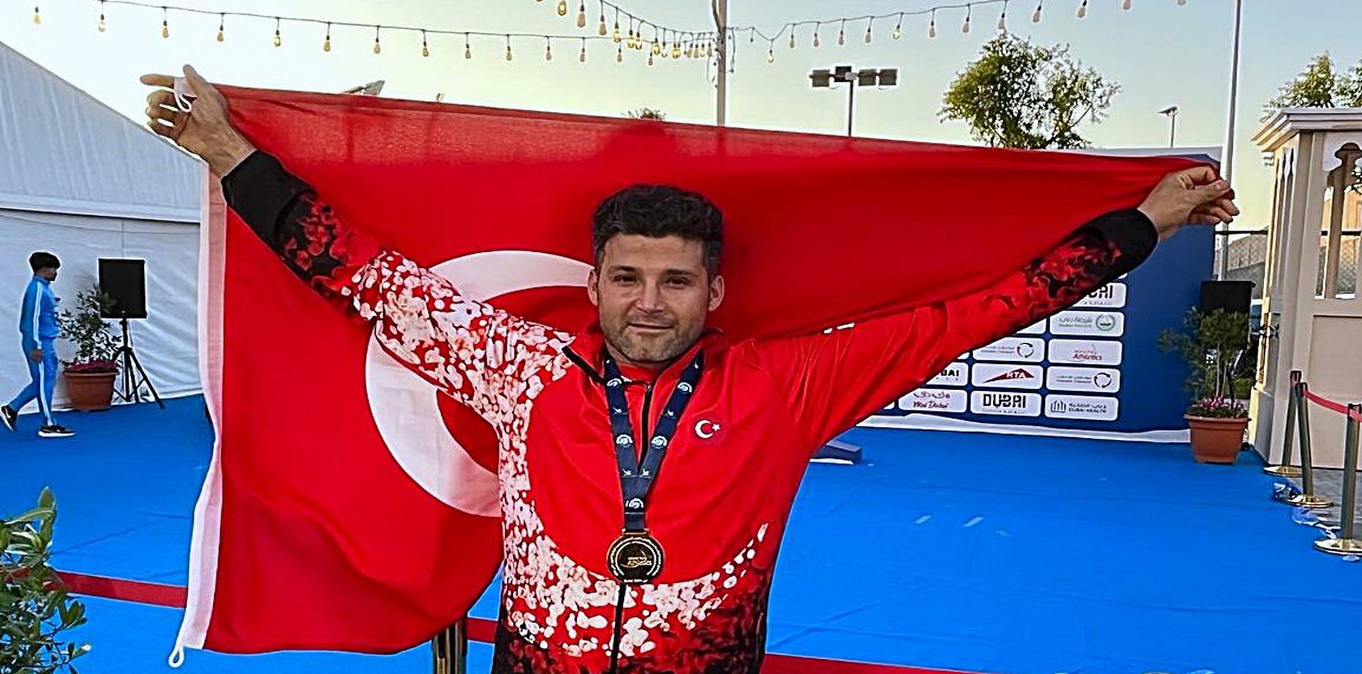 PARA Atlet Muhammet khalvandi’den altın madalya