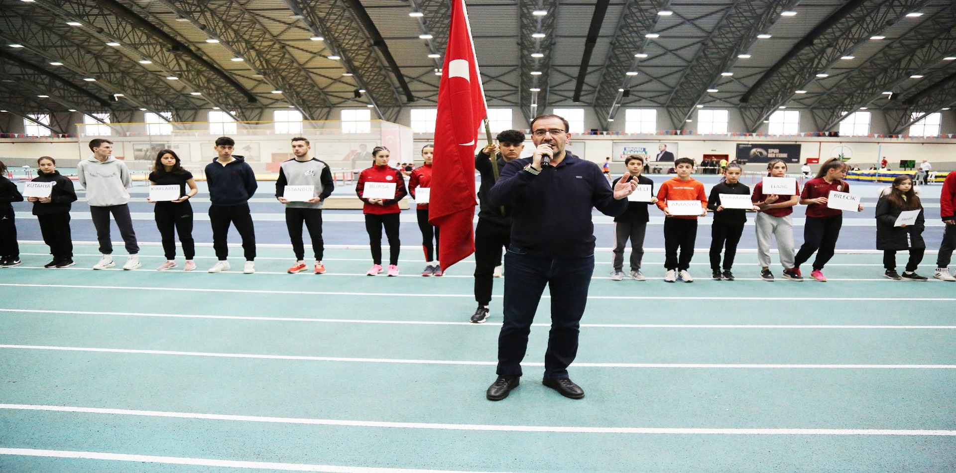 Çoklu Branşlar Salon Türkiye Şampiyonasının Açılış Töreni Yapıldı